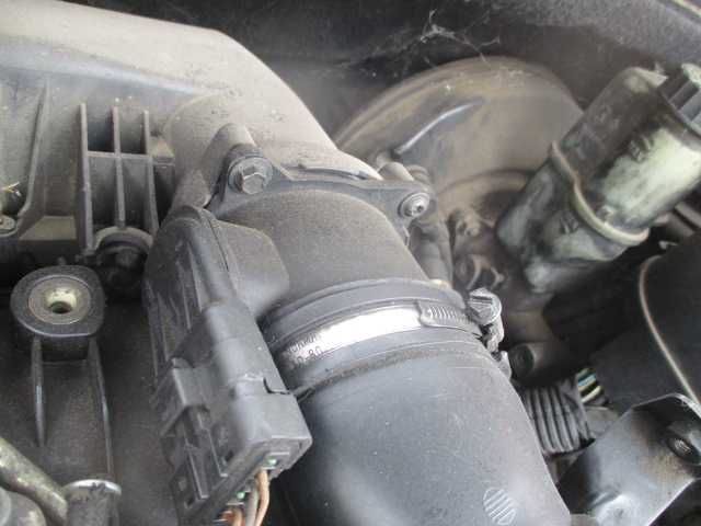 Debitmetru aer Peugeot 407 Citroen C4 C5 Ford motor 1,6 diesel HDI