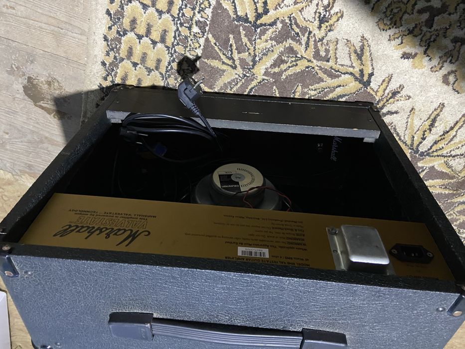 Vand amplificator de chitara Marshall