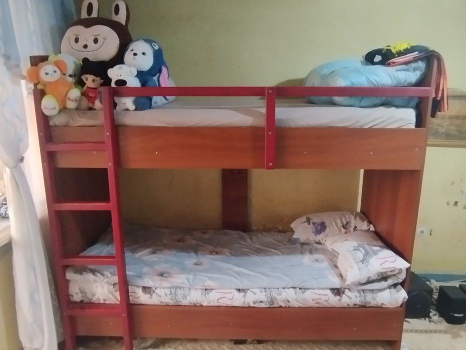 Диван двух этажаный