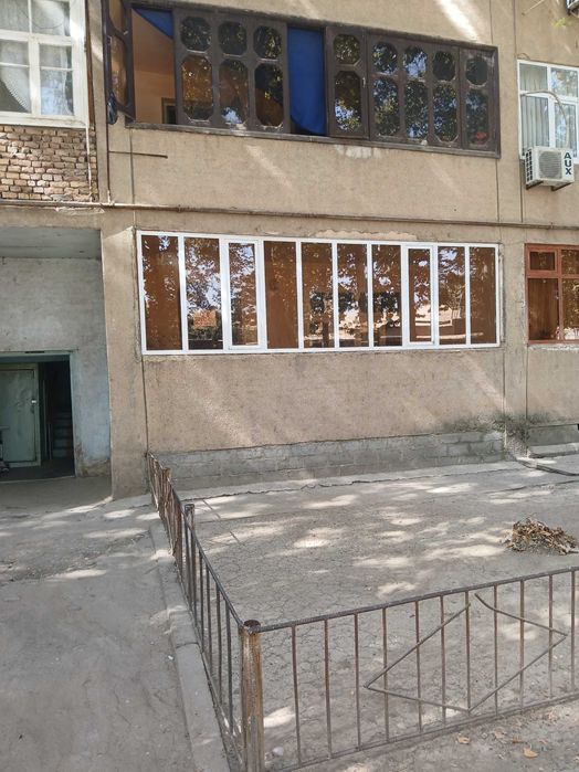 shahar markazidan Ikki xonali uy sotiladi