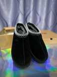 UGG Tasman black