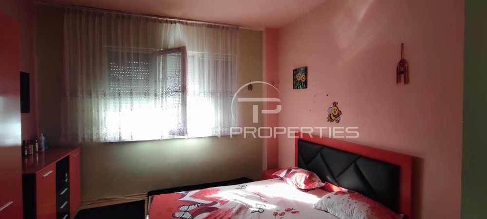 Продава се Тристаен апартамент в Пловдив, Тракия - 68 кв.м за 1971 €/кв.м - Снимка #2