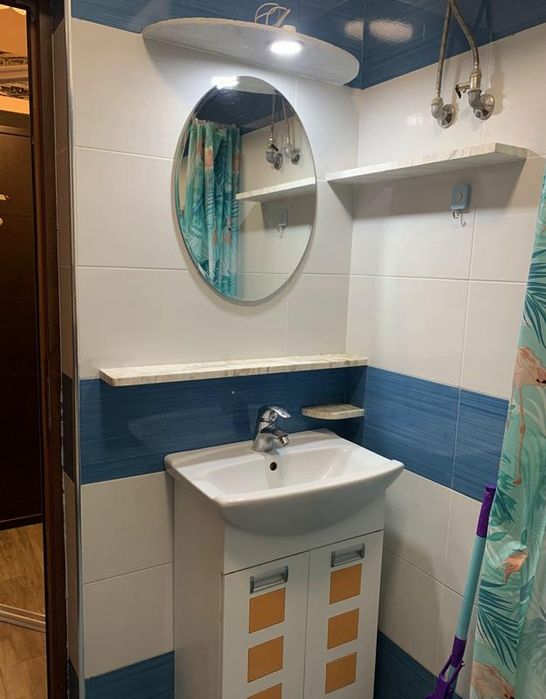 Дава се под наем Едностаен апартамент в Пловдив, Кършияка - 30 кв.м за 225 € - Снимка #2