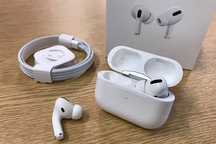 AirPods Pro 2 lightning