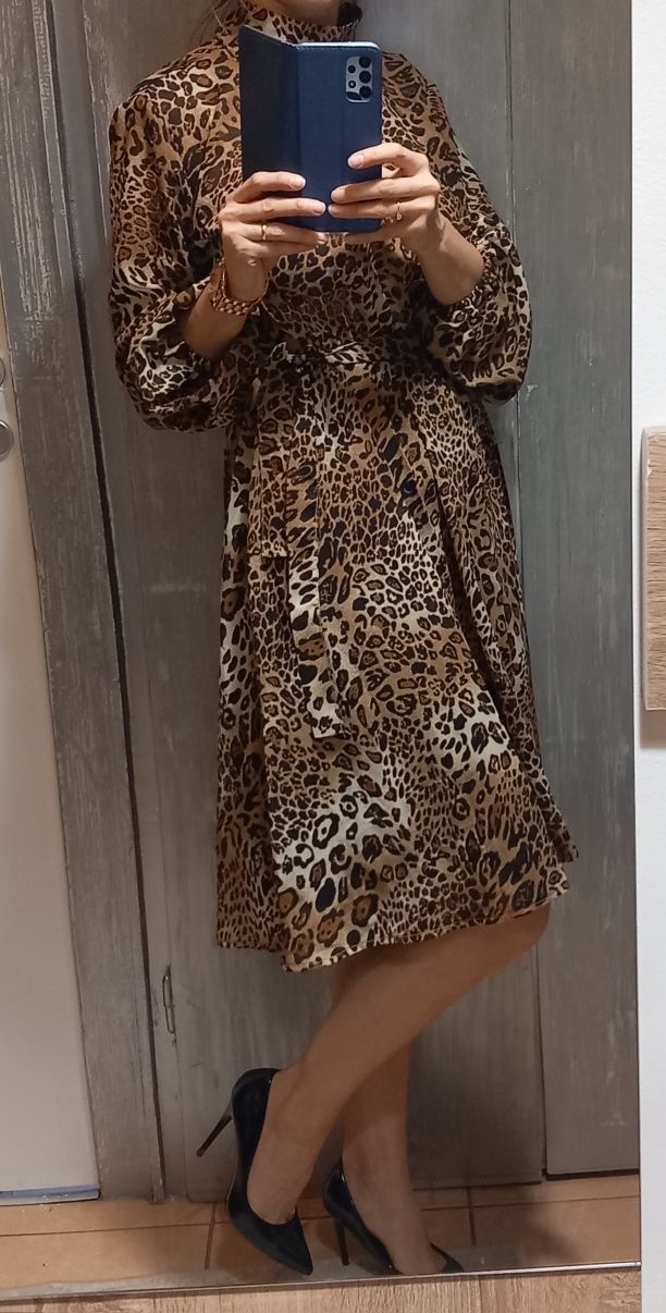 Rochie leopard nouă