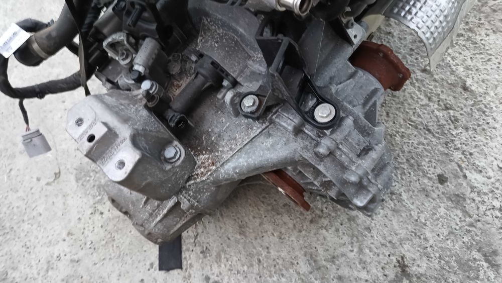 Cutie viteze manuala 6 trepte AUDI Q2 VW T ROC T CROSS 1.0 TSI cod UTV