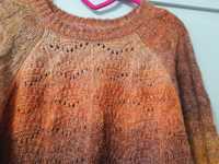 Pulover tricotat manual pentru damă
