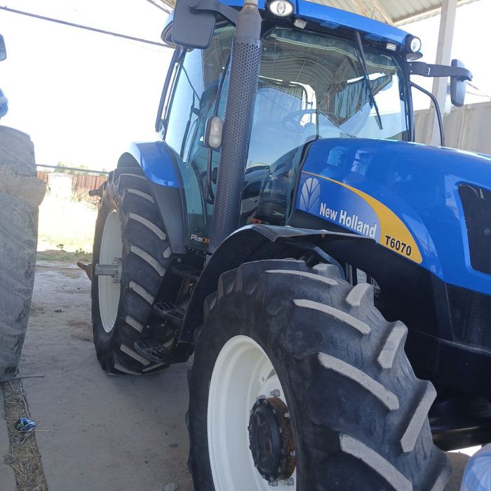 Sotadi traktor. hamma malumot telda