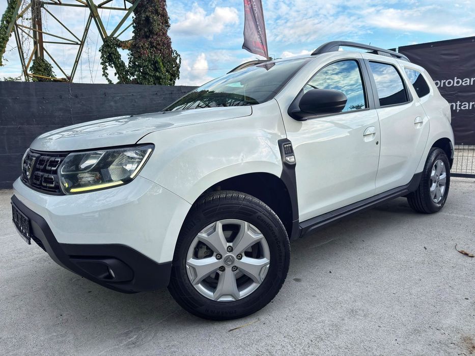 Dacia Duster Stare f buna , volan piele , garanție , 4x4 / rate fixe