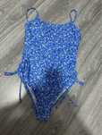Costum de baie intreg