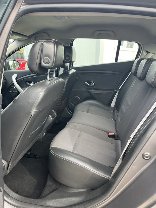 Renault megane bose 2011 1,5 d 110 cp