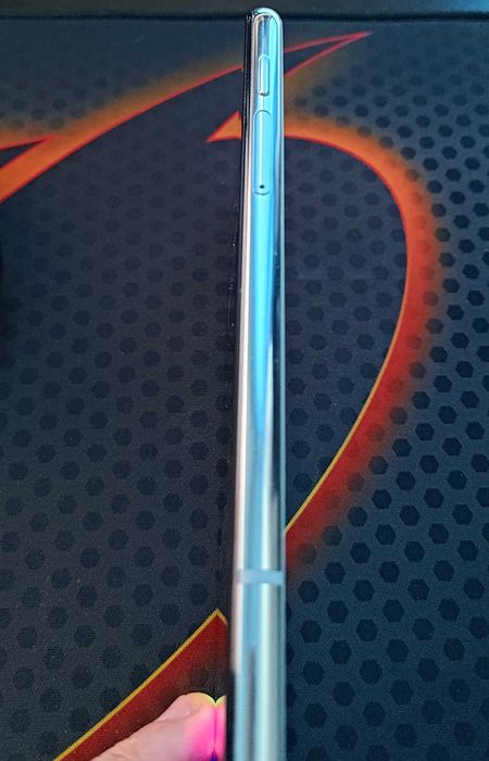 Telefon LG G8S Thinq, alb, cu incarcator