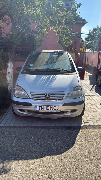 Vând Mercedes A Class