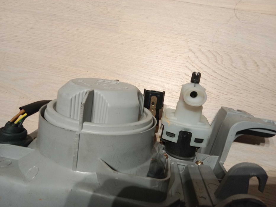 Far Daewoo cielo dreapta