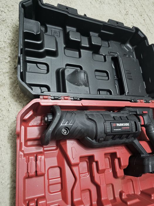 Fierastrau sabie parkside 40v  performance