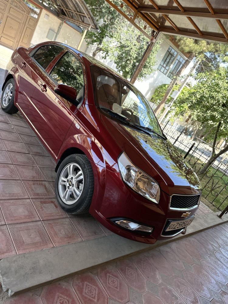 Nexia 3 avtomat holati ideal