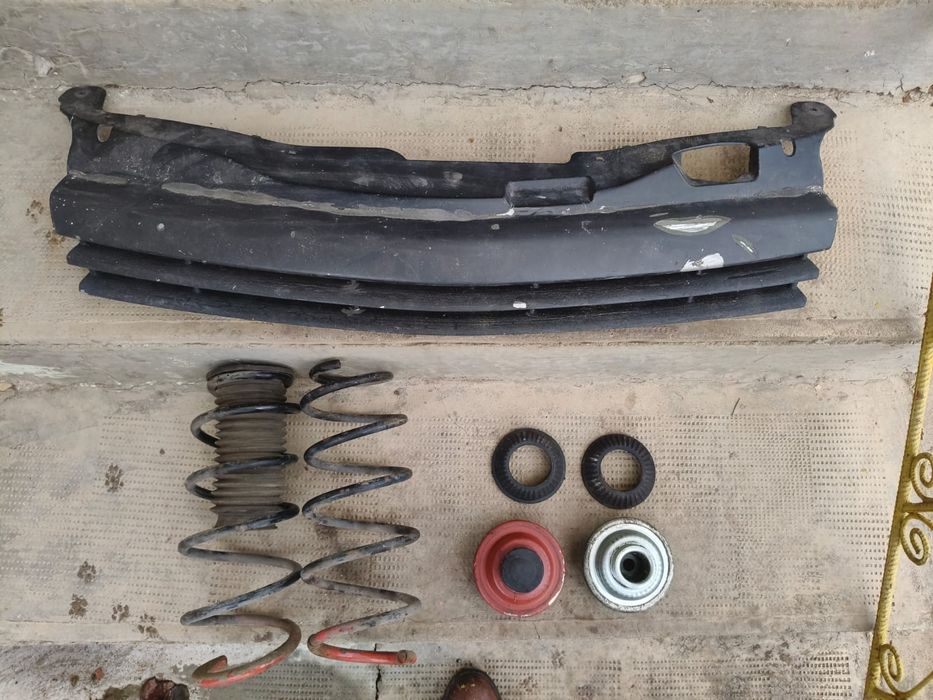 Se vând aceste piese pt Opel Astra H