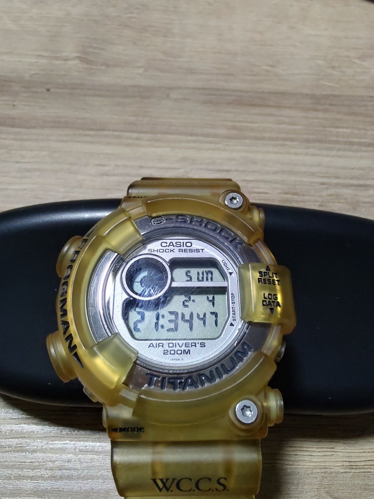 Vand ceas Casio G Shock DW 8201WC, Frogman, stare foarte bună,