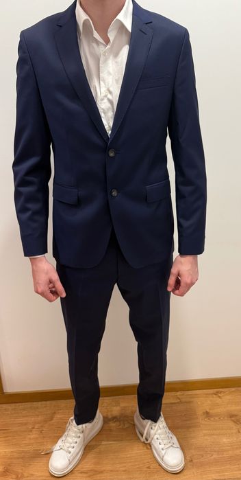 Абитуриентски костюм Boss