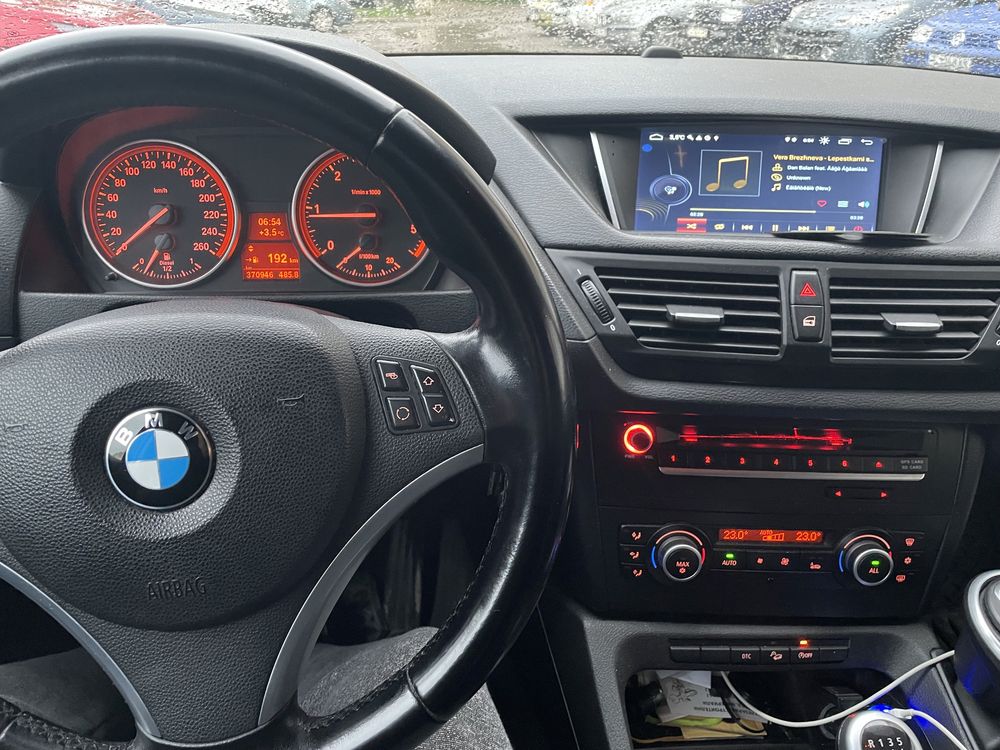 BMW X1 Xdrive E84 2.0 177 к.с. Цяла - или на Части