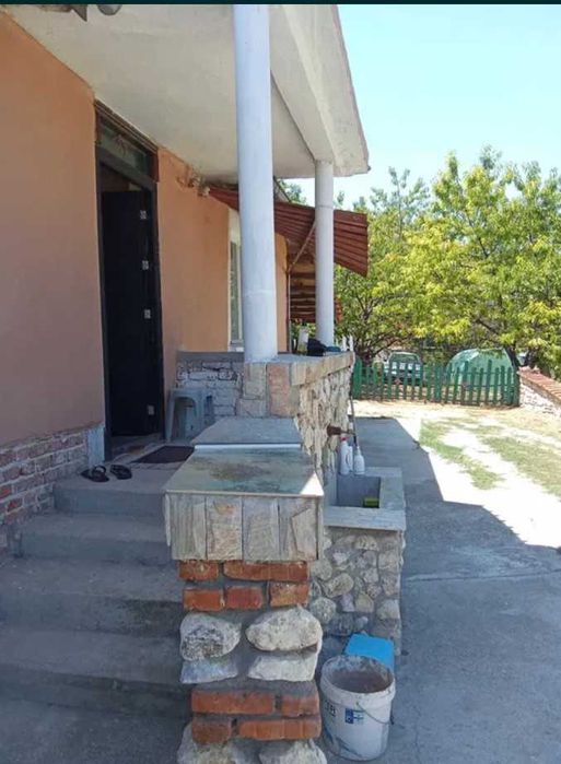 Къща в град Куклен