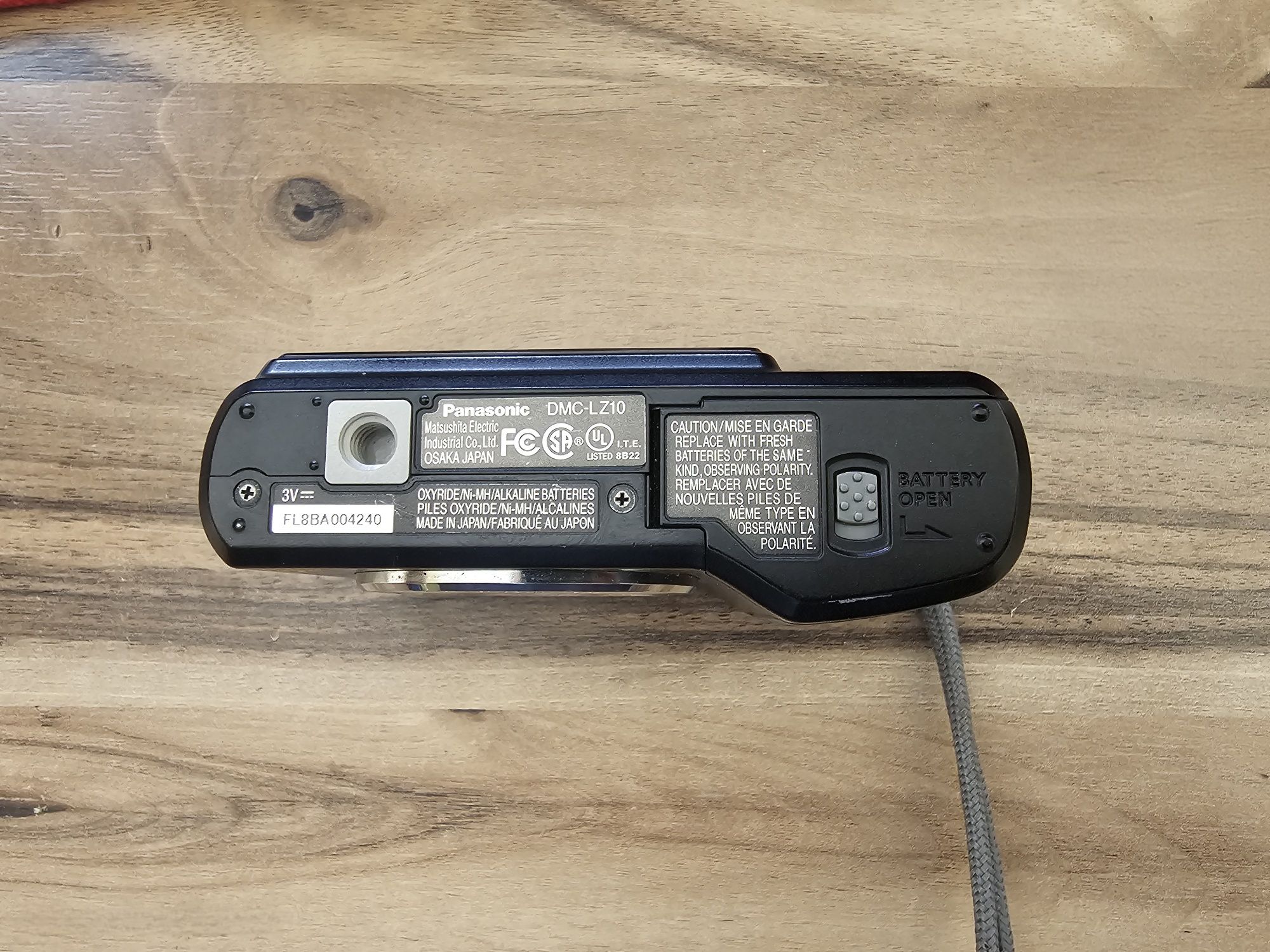 Panasonic Lumix DMC-LZ10 в отлично състояние + 1GB (SD карта)