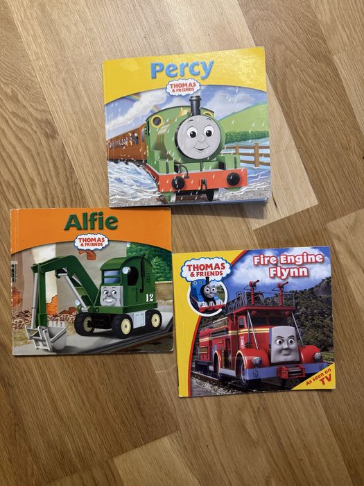 3 carti Thomas & friends