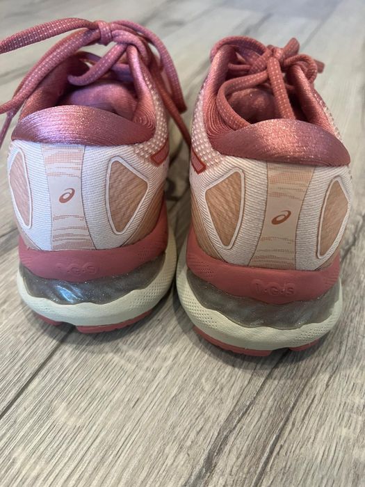 Adidași de alergat Asics mărimea 39