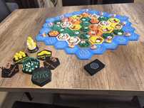 Catan 3d + extensie 5-6 jucatori (accesorii incluse)
