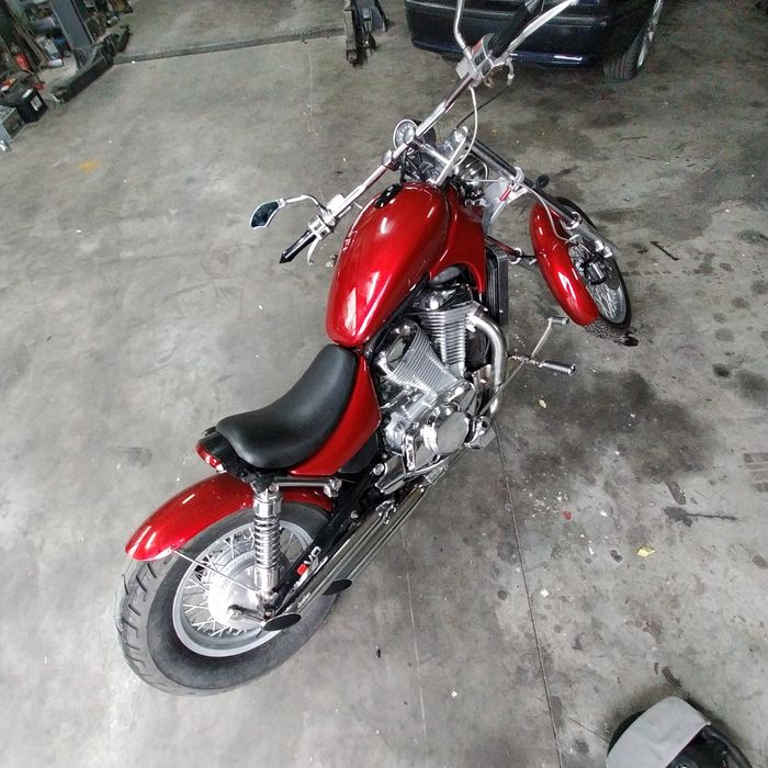 Suzuki intruder vs 800