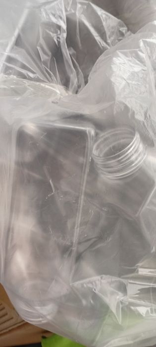 бутылки 0.5л, крышки в комплекте