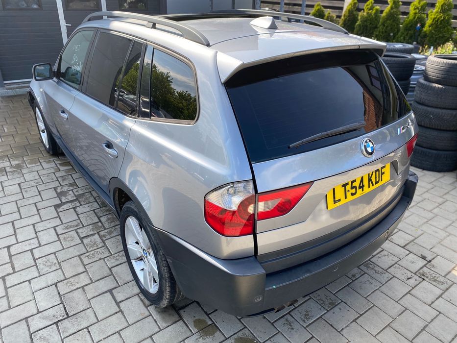 Dezmembrez BMW X3 E83 3.0i M54,Navi,Panoramic,Recaro negru,Xenon