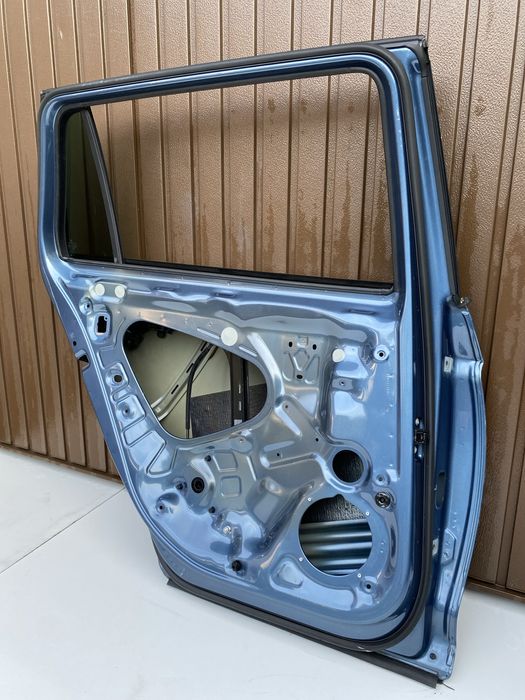 Usa st spate vw Passat B8 combi cod de culoare LB5J 2015-2020