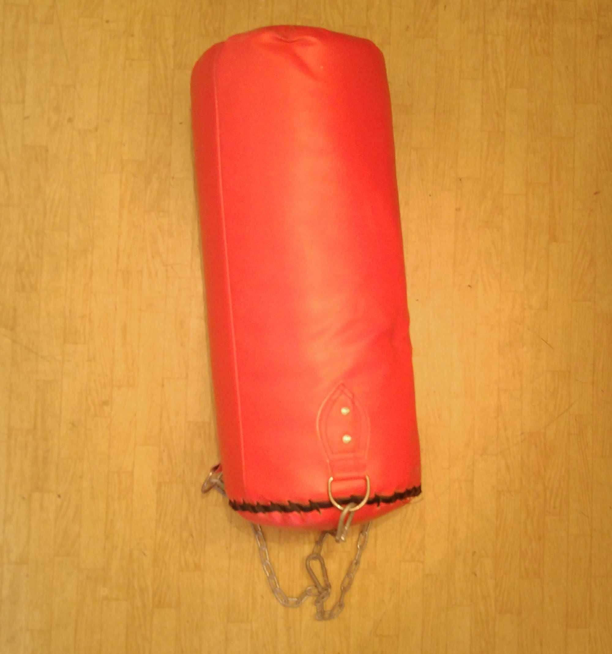 Sac de box rezistent cu lanț metalic ideal pentru box, kickbox, karate