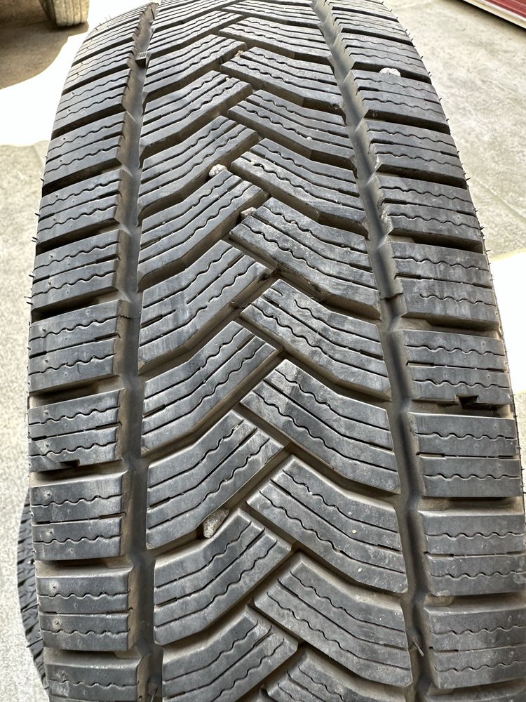 Гуми 225/75/16с 121/120 10PR