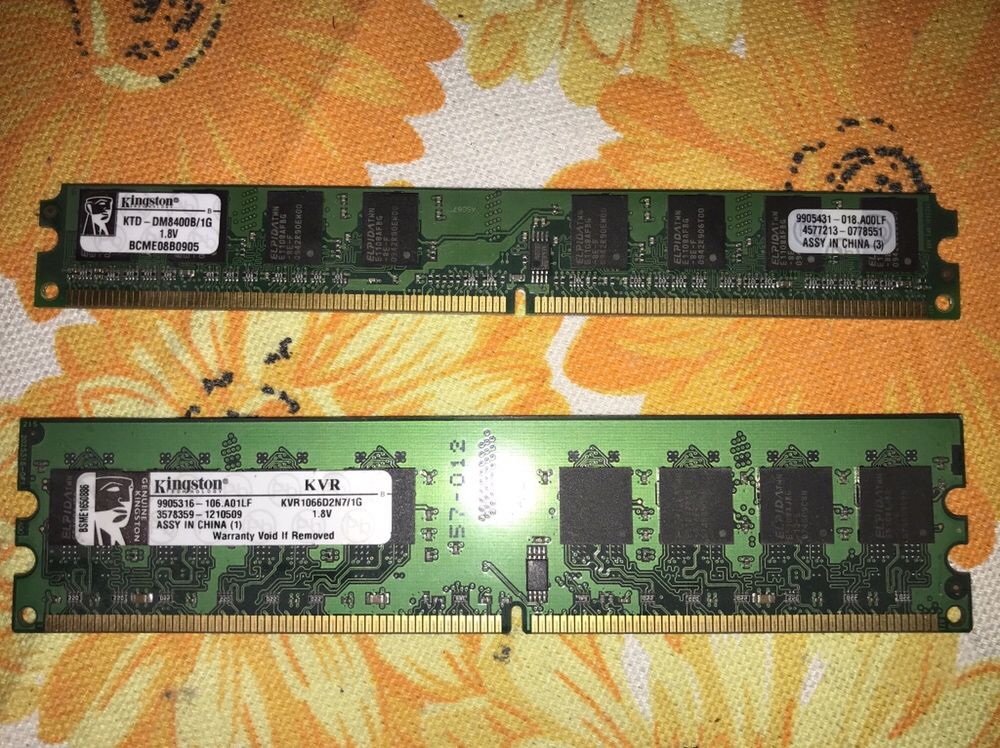 RAM памети Kingston 1GB