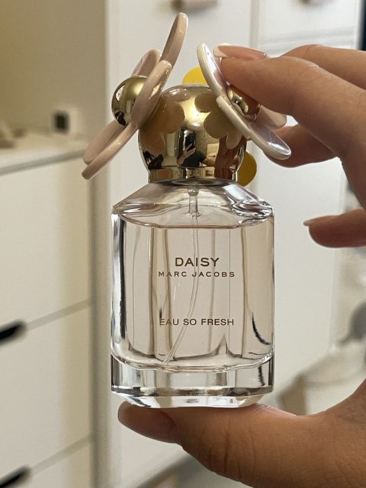 Туалетная вода mark jacobs daisy