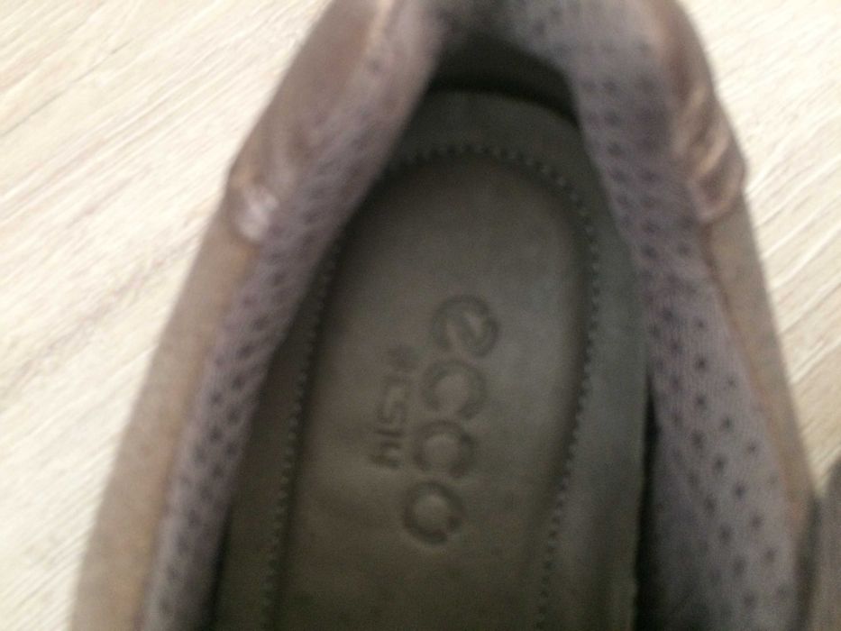 Страхотни обувки ЕССО,като нови.