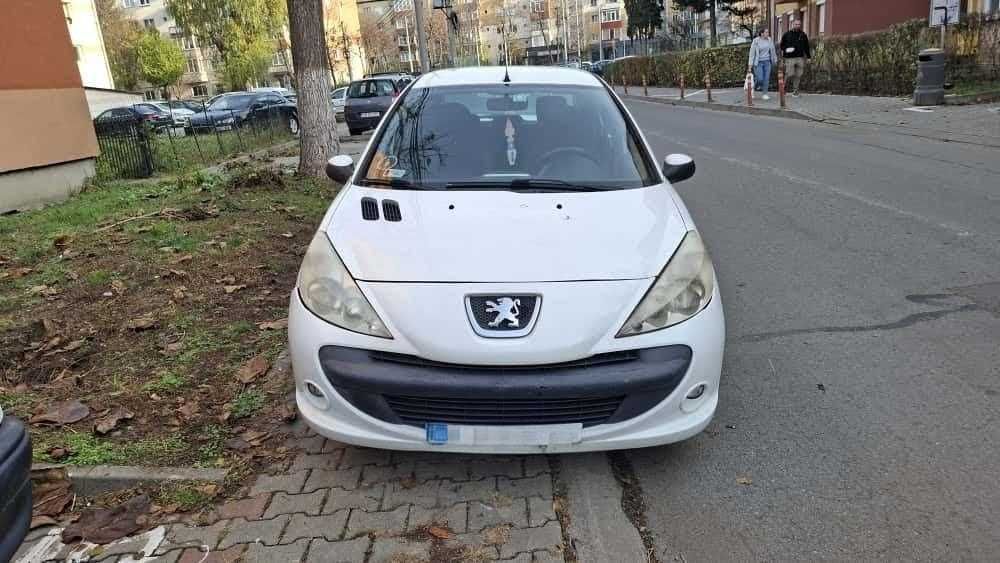 Peugeot 206+ an 2010 motorina
