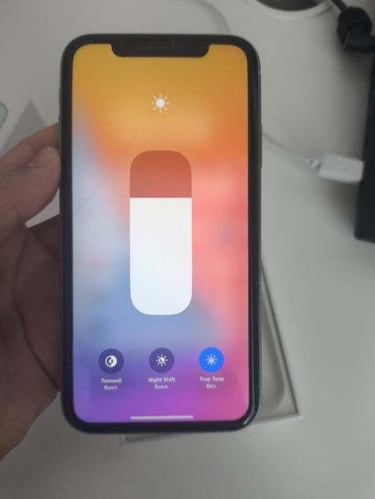 Продается айфон 11