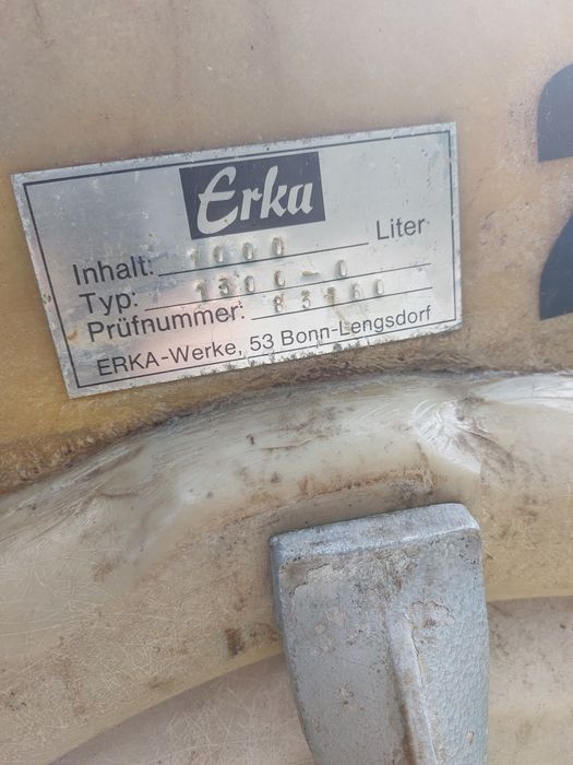 Bazin fibră de sticlă de 1000litri