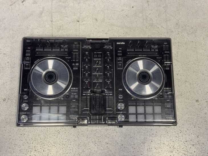 DJ Контролер Pioneer DDJ SR2 с дексейвър  Коледно намаление до 31.08