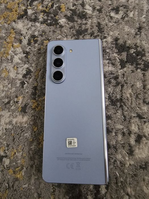 Samsung fold 5 ldu