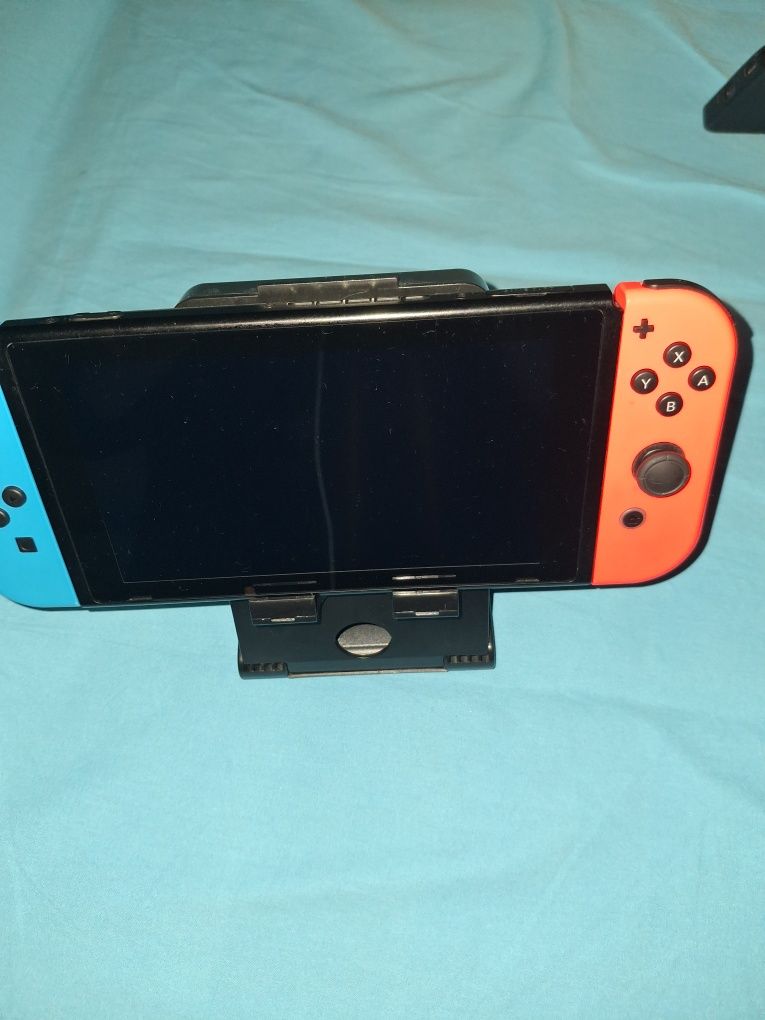 Nintendo Switch без кутия