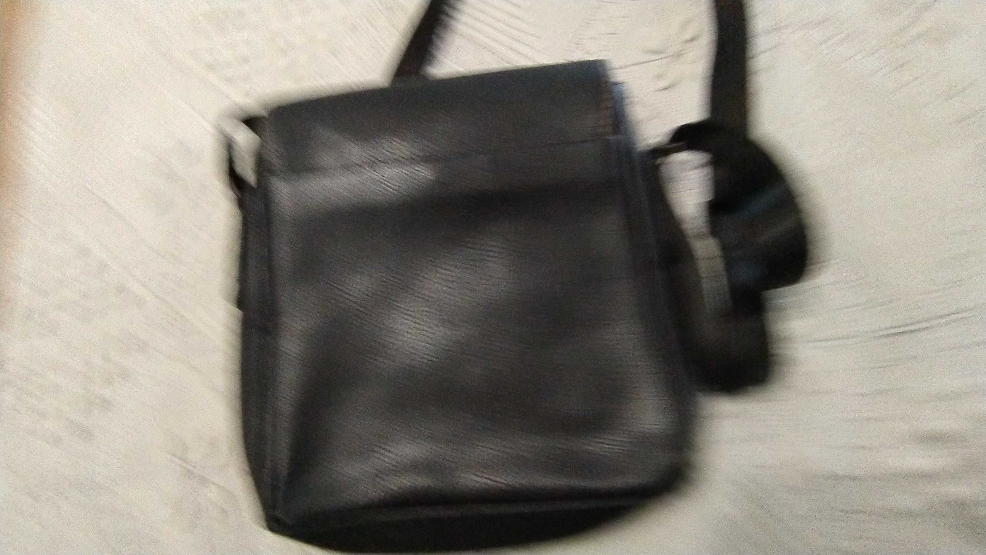 Мъжка чанта Denbilao от естествена кожа – графитено черна