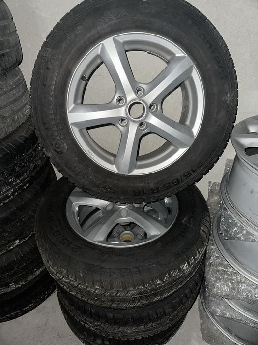 Гуми и джанти 16-ки за volkswagen tiguan 5 по 112 и стават на много др