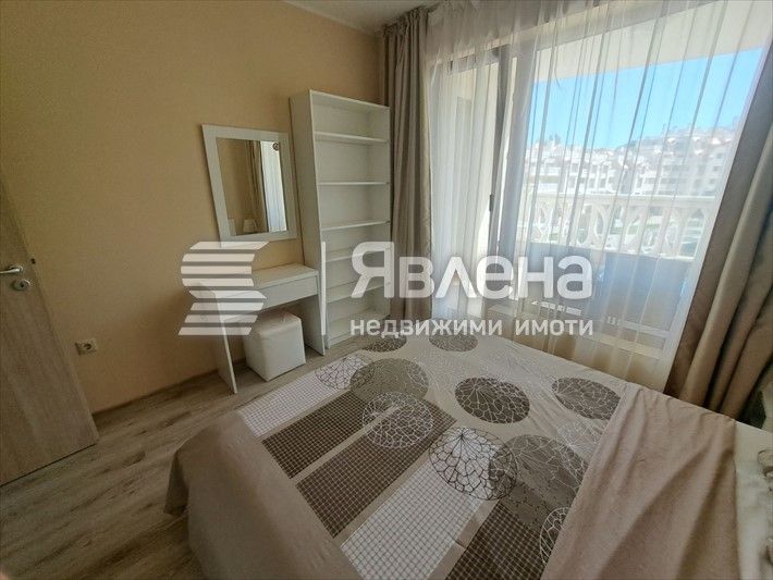 Дава се под наем Двустаен апартамент в Варна, Аспарухово - 70 кв.м за 600 € - Снимка #4