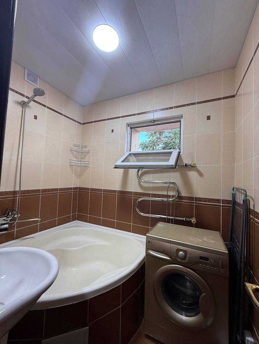 Сдается квартира м. Минор