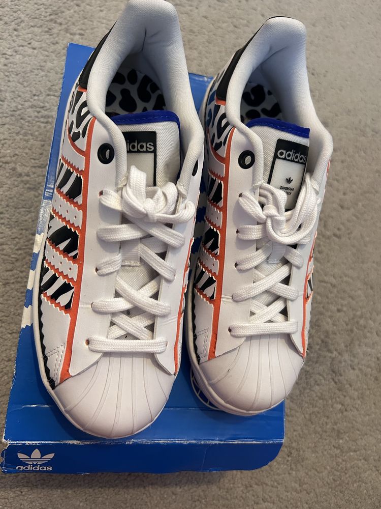 Маратонки Adidas