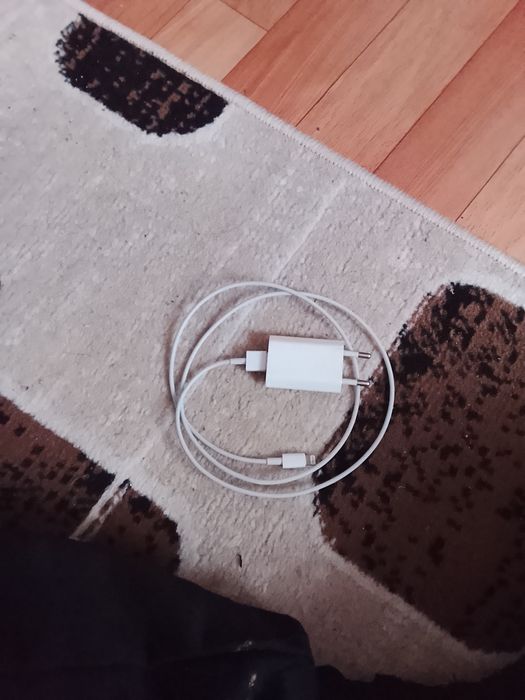 Айфонга зарядка сатылады 5000тг